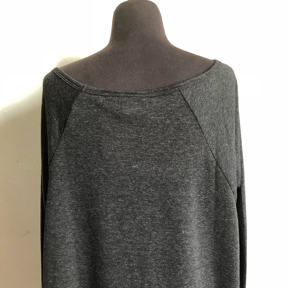 U&I cute comfy long sleeve sweater/shirt - Picture 3 of 5